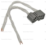 Order Connecteur de Inverseur Route-Croisement
 by BLUE STREAK (HYGRADE MOTOR) - HP4135 For Your Vehicle