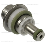 Order New Pressure Regulator by BLUE STREAK (HYGRADE MOTOR) - PR450 For Your Vehicle