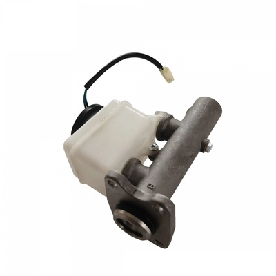 SKP - SKBM132713 - Master Cylinder pa2